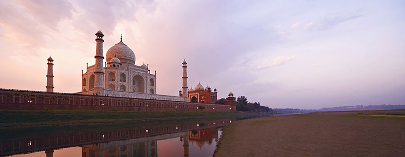 Delhi to Agra Same Day Tour By Train Shatabdi Express
