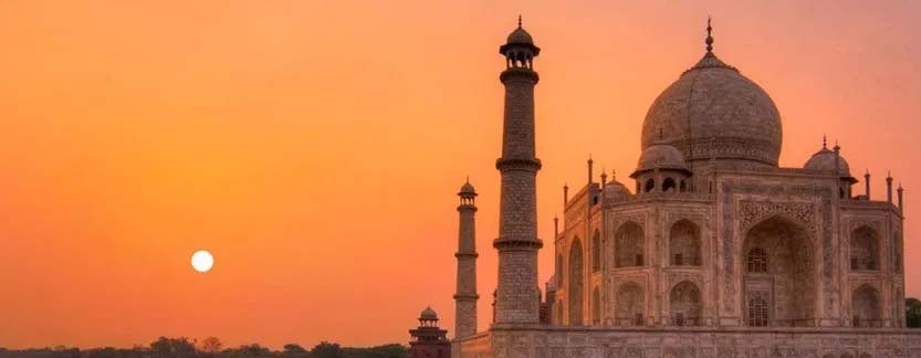 Taj Mahal Sunrise Tour By Car
