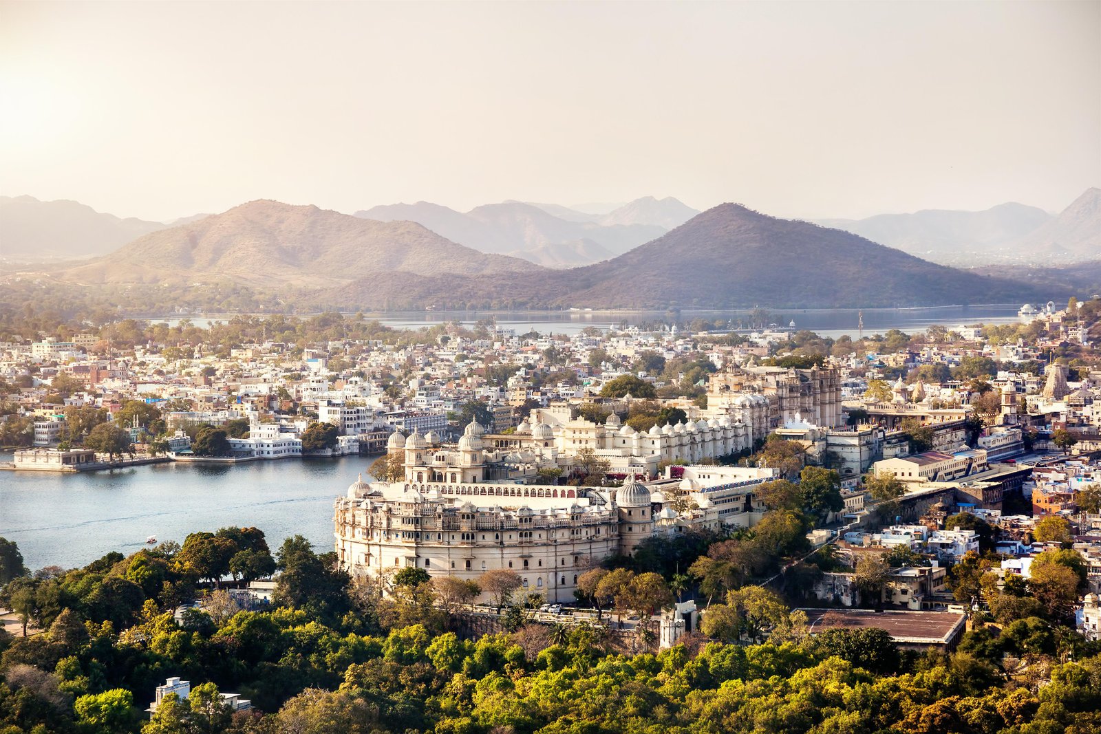Udaipur Rajasthan: Complete Travel Guide for Tourists (2026)